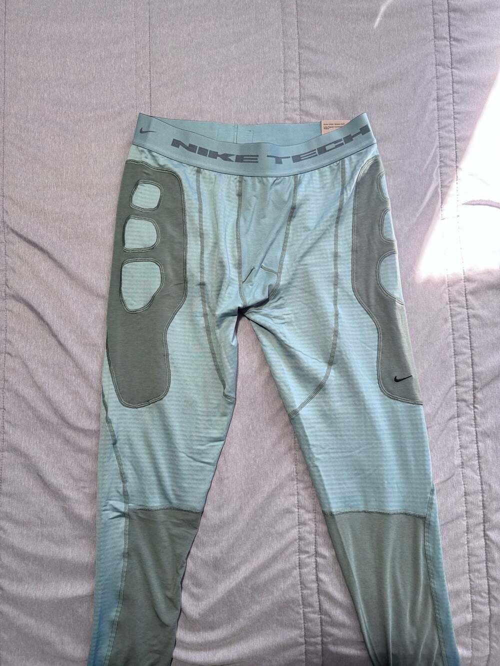 Nike Tech Therma-Fit Base Layer Tights Size Large Men’s Clay Green HV1379-017
